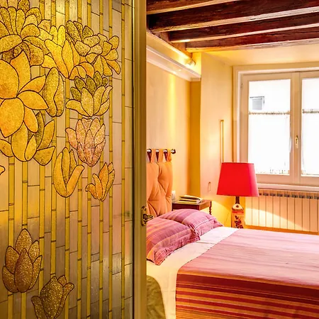 Hotel Your